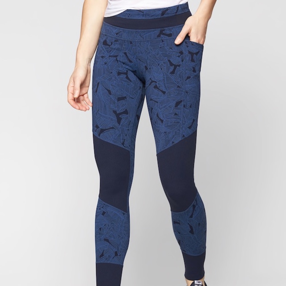 Athleta Tropical Excursion Tight